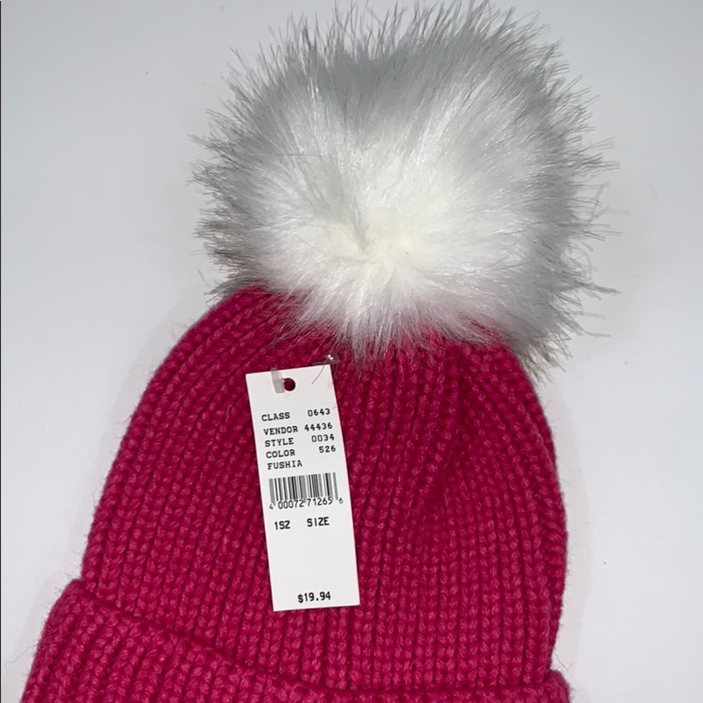 Fuchsia hat with white fur ball 20 - Picture 2 of 3